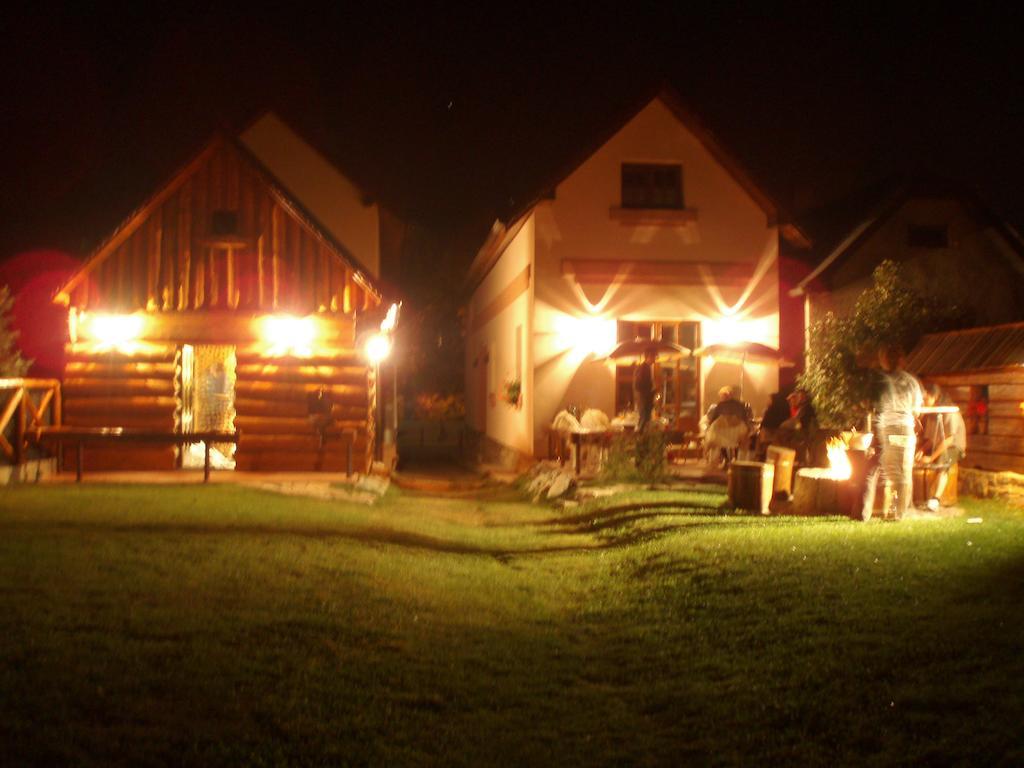 Chalupa Strba Štrba Exterior foto